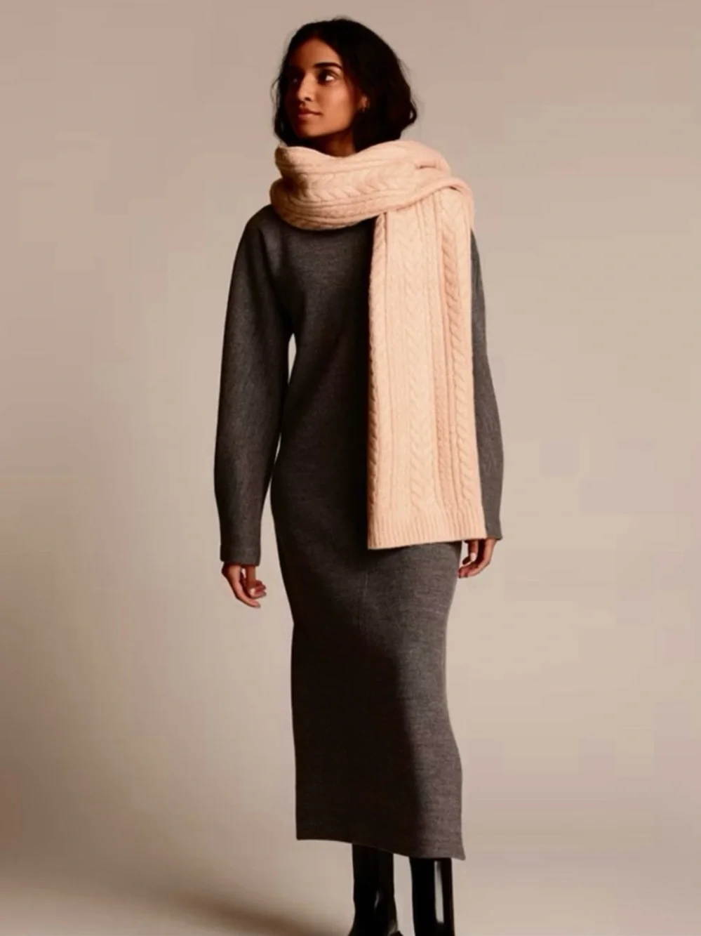 NWT Love & Lore Blush Cable Knit Luxe Wide Scarf